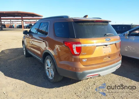 2017 Ford Explorer Xlt z USA, uszkodzony, nr VIN 1FM5K7D80HGC84527